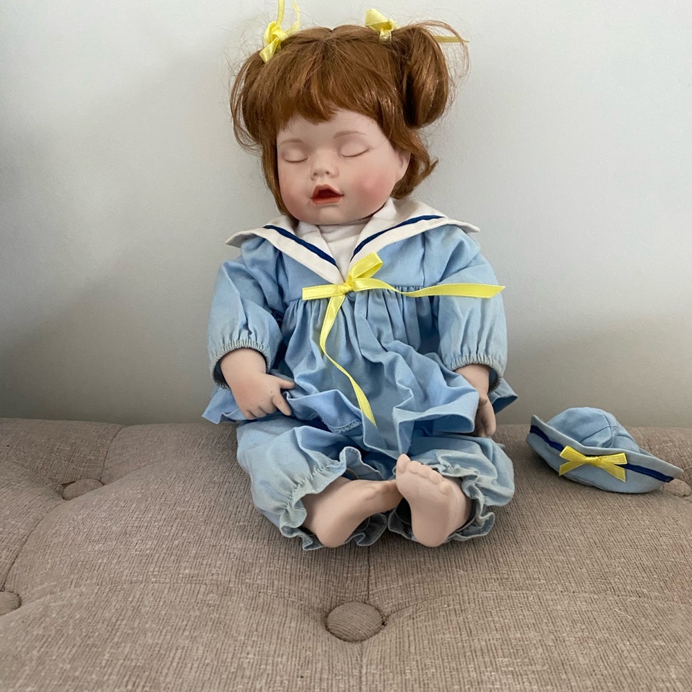 Nicole Needs s Nap doll.  Certification included.  Ashton-Drake Galleries